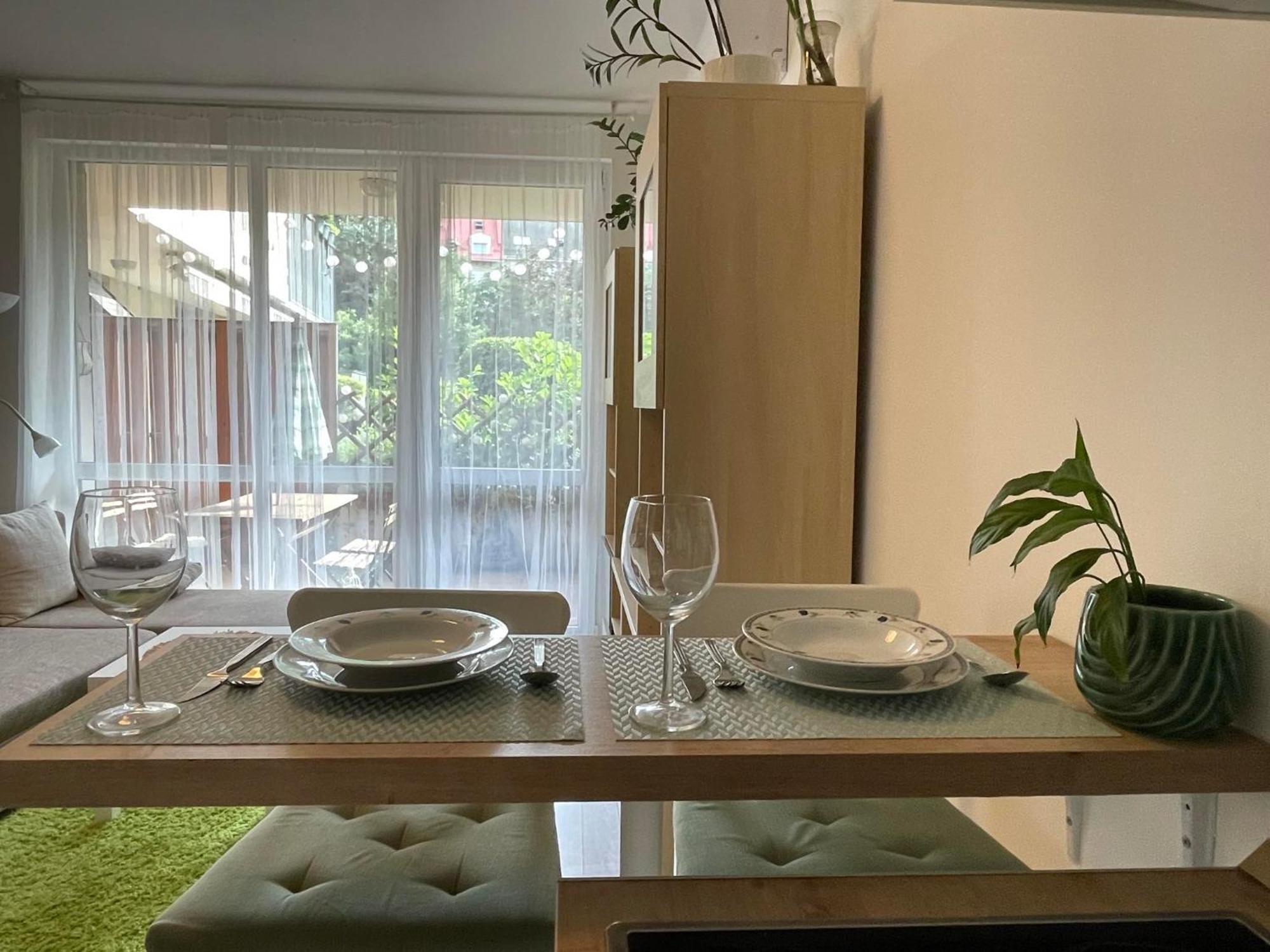 Green City Apartment Budapest - Free Garage, Ac, Balcony, Wi-Fi Eksteriør bilde